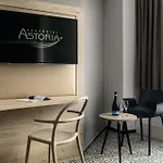 Astoria 4*