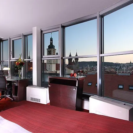 Hotell Astoria 4*
