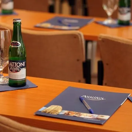 Astoria Hotell 4*