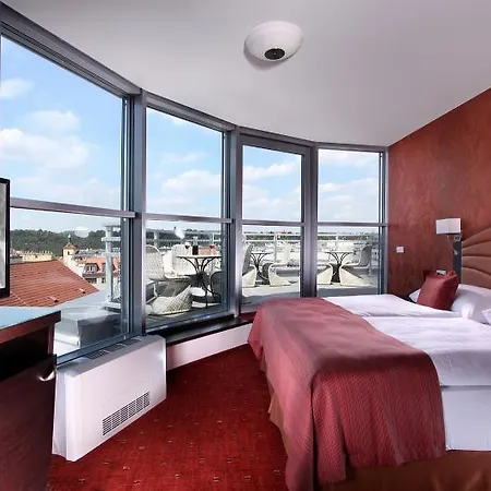 فندق Astoria 4*