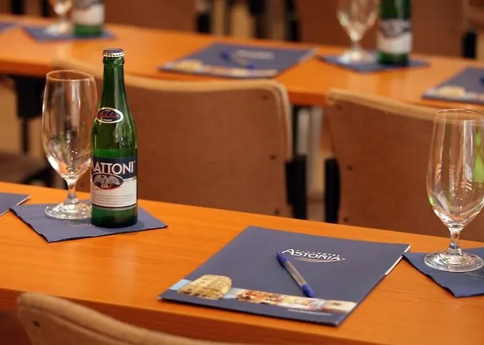 Astoria Hotel 4*