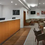 Astoria Hotel 4*