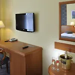 Astoria Hotel 4*