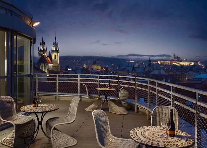 Astoria Hotel 4*