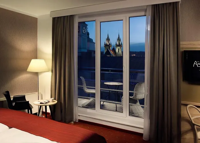 Astoria Hotel 4*